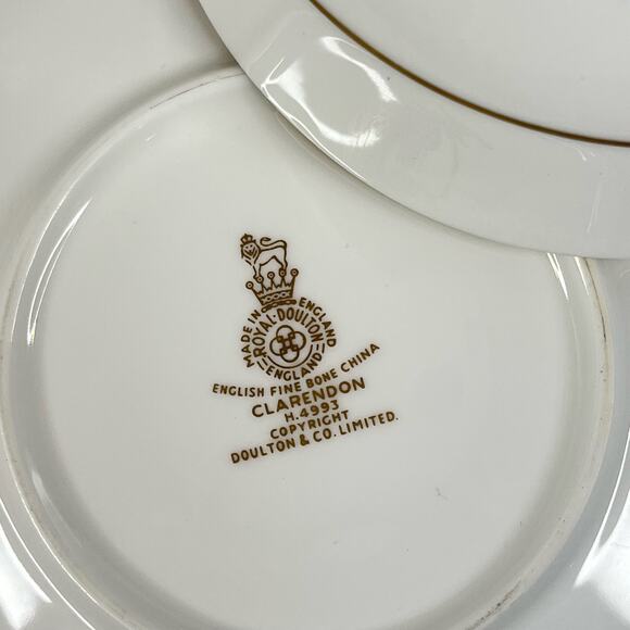 5pc PLACE SETTING Royal Doulton Clarendon China 3 Plates Cup & Saucer Dinnerware - Picture 9 of 15